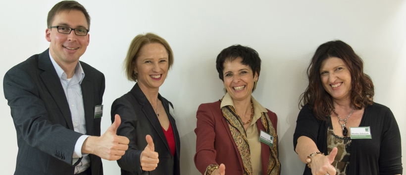 "Das Gründerteam des Social Media Clubs Düsseldorf: Michael Milewski, Claudia Hilker, Melanie Tamblé und Monika Zehmisch v.l.n.r." (Foto: S.Terhoeven)